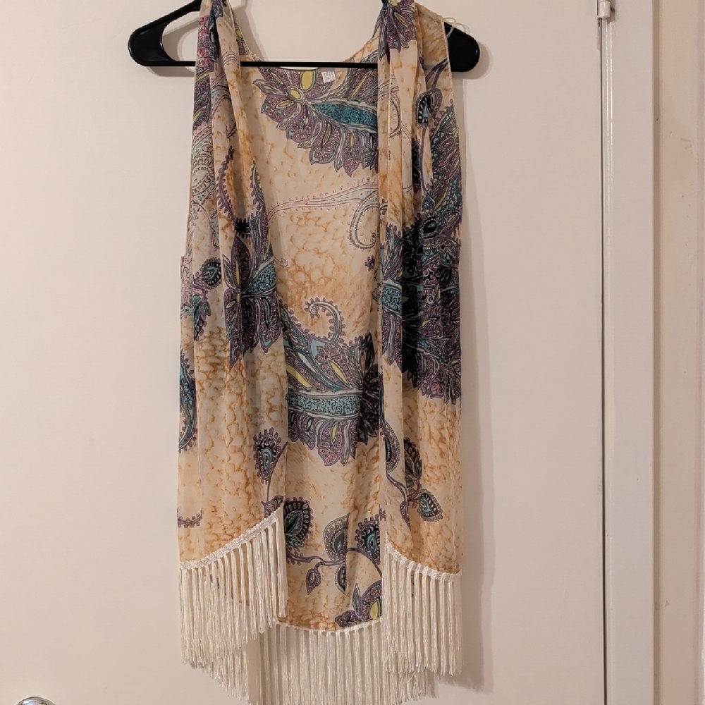 Bohemian Long Fringed Sleeveless Accent Scarf, NWOT, One Size